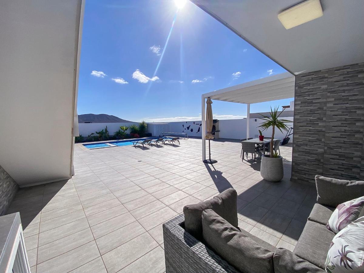 Villa Carol Playa Blanca  Luaran gambar